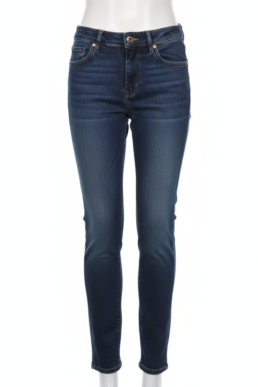 Jean classique pour femme - coupe parfaite et confortable