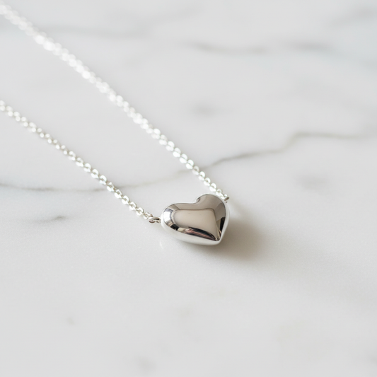 Collier argent avec pendentif coeur romantique