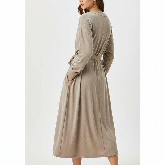 Robe loungewear élégante pour femme, confortable et stylée