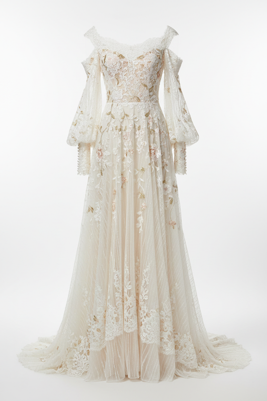 Robe de mariée bohème luxueuse en mousseline de soie avec broderies florales